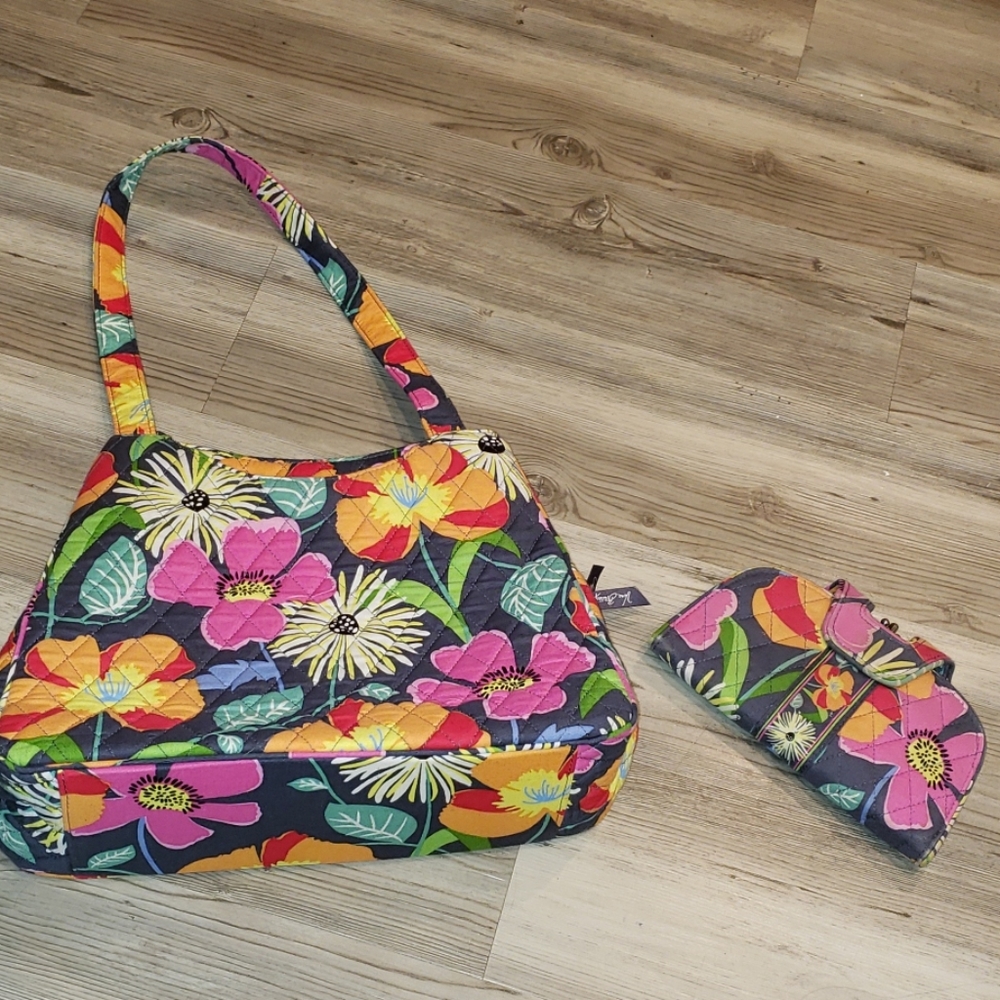 RETIRED Vera Bradley Jazzy Blooms